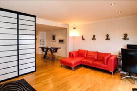 Colin St. Apartment - Whitsundays Accommodation 4