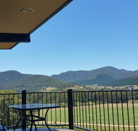 The Red Stag - Whitsundays Accommodation