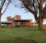 Gaddleen Grove Cottages - Whitsundays Accommodation
