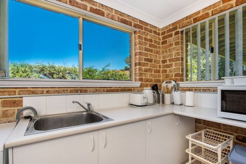 Chez Boulders - Whitsundays Accommodation 3