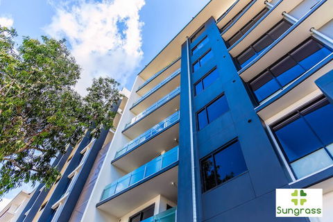 SOKO Waterfront - Whitsundays Accommodation 1