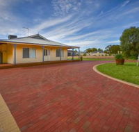 Lake Tyrrell Accommodation - Whitsundays Accommodation