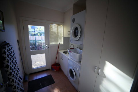 Lochnagar Barossa - Adults Only - Whitsundays Accommodation 2