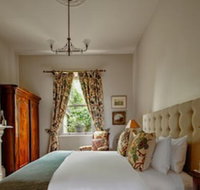 The Corinda Collection - Whitsundays Accommodation