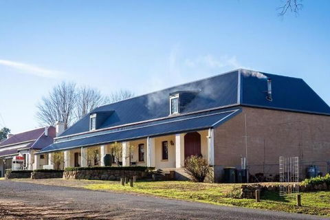 Brigham House - Whitsundays Accommodation 2