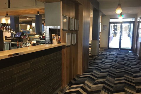 Swansea Hotel - Whitsundays Accommodation 2