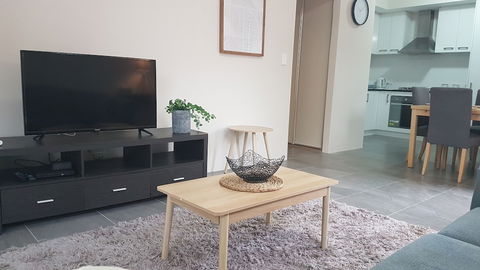 Luxuary Apartment Near Airport - Whitsundays Accommodation 0