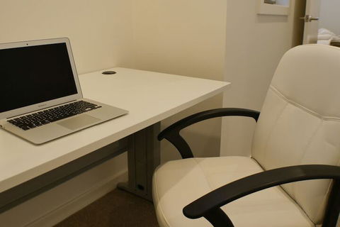 Maison Executive - Whitsundays Accommodation 5