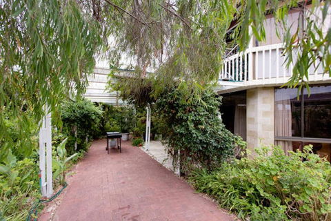Beach Haven Studio - Whitsundays Accommodation 6