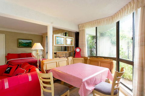 Beach Haven Studio - Whitsundays Accommodation 2