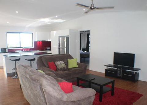 Yachtsmans Paradise Whitsundays - Whitsundays Accommodation 3