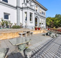 Waratah on York - Whitsundays Accommodation