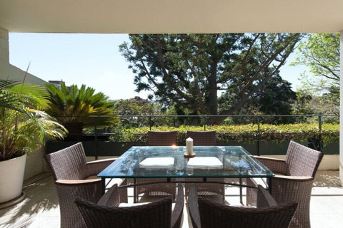 Woollahra Luxury Quiet & Central - Whitsundays Accommodation 3