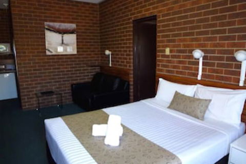 Healesville Motor Inn - Whitsundays Accommodation 2