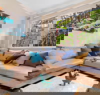 A PERFECT STAY - Bondi Beach Peach - Whitsundays Accommodation