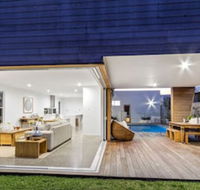 Luxe House Tweed Coast Holidays  - Whitsundays Accommodation