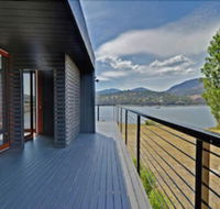 Amazing Unique Five-Star Waterfront Retreat - Whitsundays Accommodation