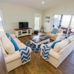 The Boat House - Whitsundays Accommodation 0