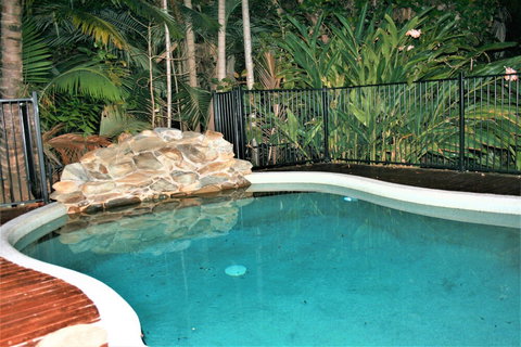 Atoll Close Port Douglas Holiday House - Whitsundays Accommodation 0