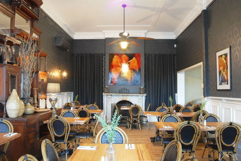 Healesville Grand Hotel - Whitsundays Accommodation 6