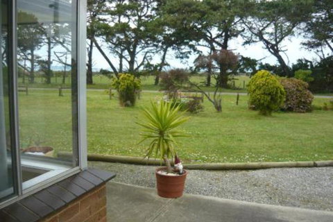 Yanakie Holiday House - Whitsundays Accommodation 0