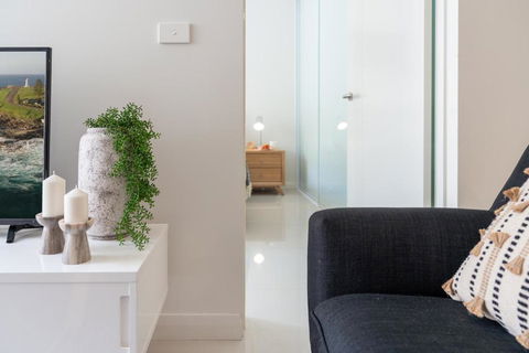 CENTRAL NO 5 LUXURY APARTMENT - Whitsundays Accommodation 2