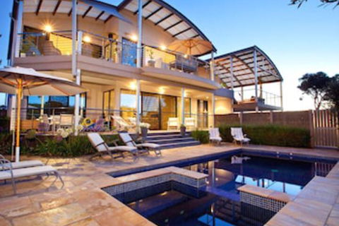 Diamond View - Whitsundays Accommodation 1