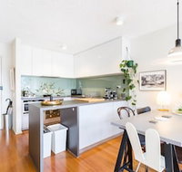 ISAAC 1BDR South Melbourne Apartment - Whitsundays Accommodation
