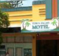 Town Palms Motel - Whitsundays Accommodation