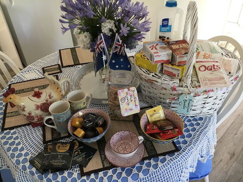 The Best Exotic Magnolia Cottage - Whitsundays Accommodation 1