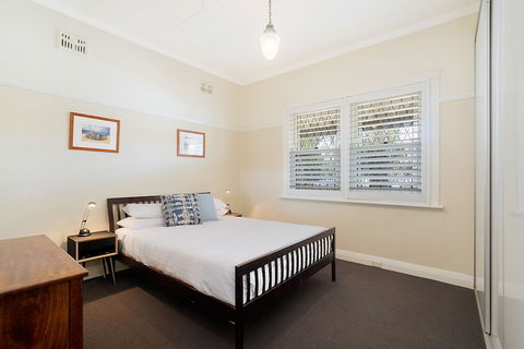 Newcastle Executive Homes - Veda House - Whitsundays Accommodation 4
