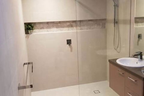 Lakeview Villa's - Whitsundays Accommodation 2