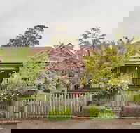 Box Cottage Apartment - Whitsundays Accommodation