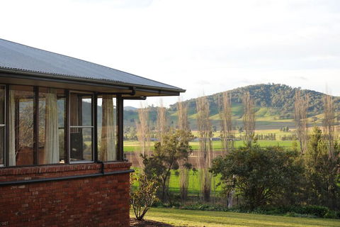 Stay In Mudgee - Whitsundays Accommodation 1