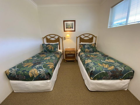 Palm Cove Penthouse Accommodation - Whitsundays Accommodation 2