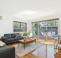 Bask at The Glade - Rejuvenate Stays - Whitsundays Accommodation