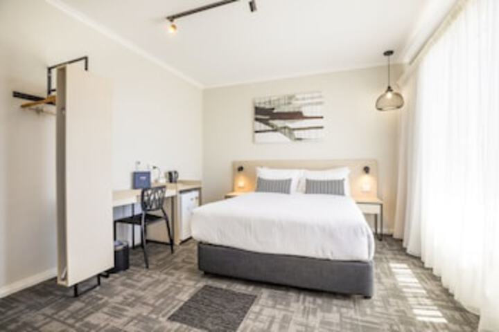 Woodville North SA Whitsundays Accommodation