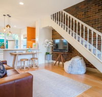 BOUTIQUE STAYS - Buckingham - Whitsundays Accommodation