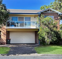 Sandy Shores 1 / 3 Messines Street - Whitsundays Accommodation