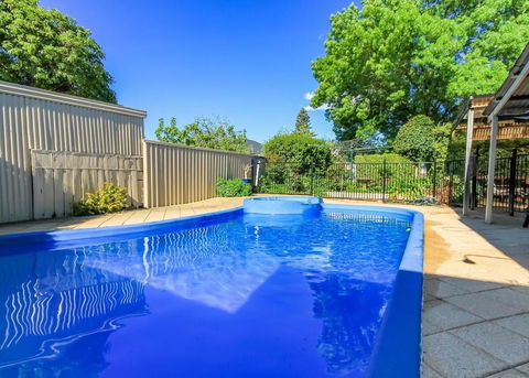 Ambrosia Holiday Home - Whitsundays Accommodation 0