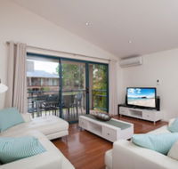 Starfish Lodge 1 / 1A Messines Street - Whitsundays Accommodation