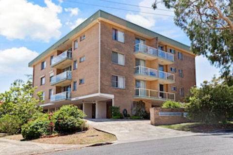 Ronald Avenue Blue Waters Unit 04 59 - Whitsundays Accommodation 0