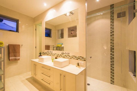 Quayside - Whitsundays Accommodation 4