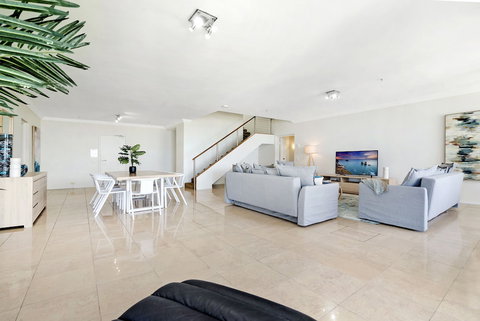 Golden Gate Resort - Whitsundays Accommodation 7