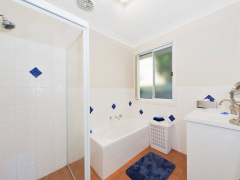 Pine Cottage 5A Nelson Street - Whitsundays Accommodation 1