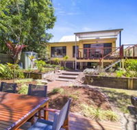 CABARITA BEACH BLISS HOLIDAY HOME on the LAKE - Whitsundays Accommodation