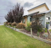 Casa Del Lago - Whitsundays Accommodation
