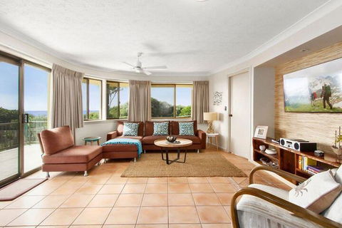 SHORELINE 3 - Whitsundays Accommodation 2