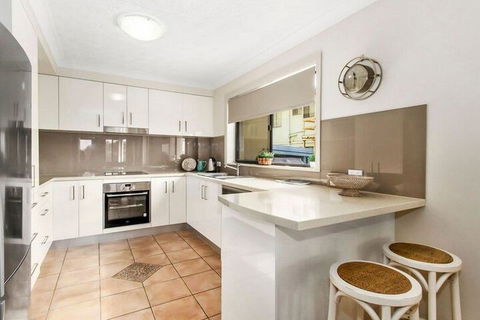 SHORELINE 3 - Whitsundays Accommodation 3