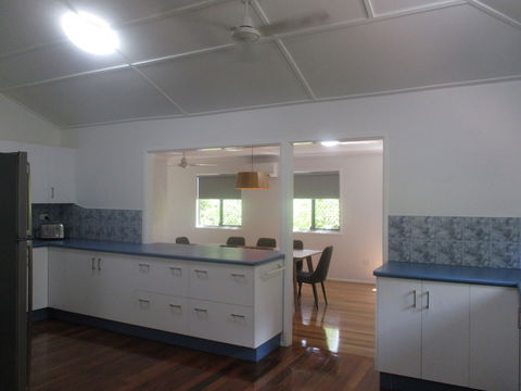 Dandaloo Gardens - Whitsundays Accommodation 3